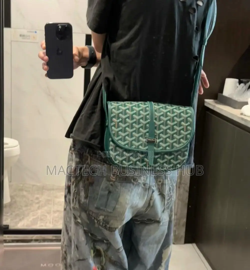 Shoulder Bags