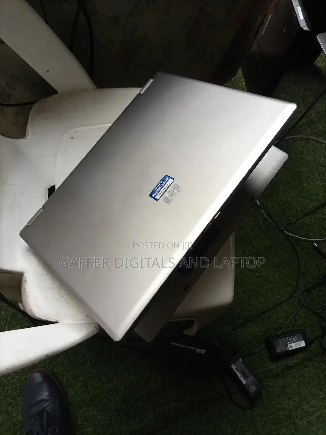 New Laptop HP Compaq 6720s 4GB Intel Core 2 Quad HDD 250GB
