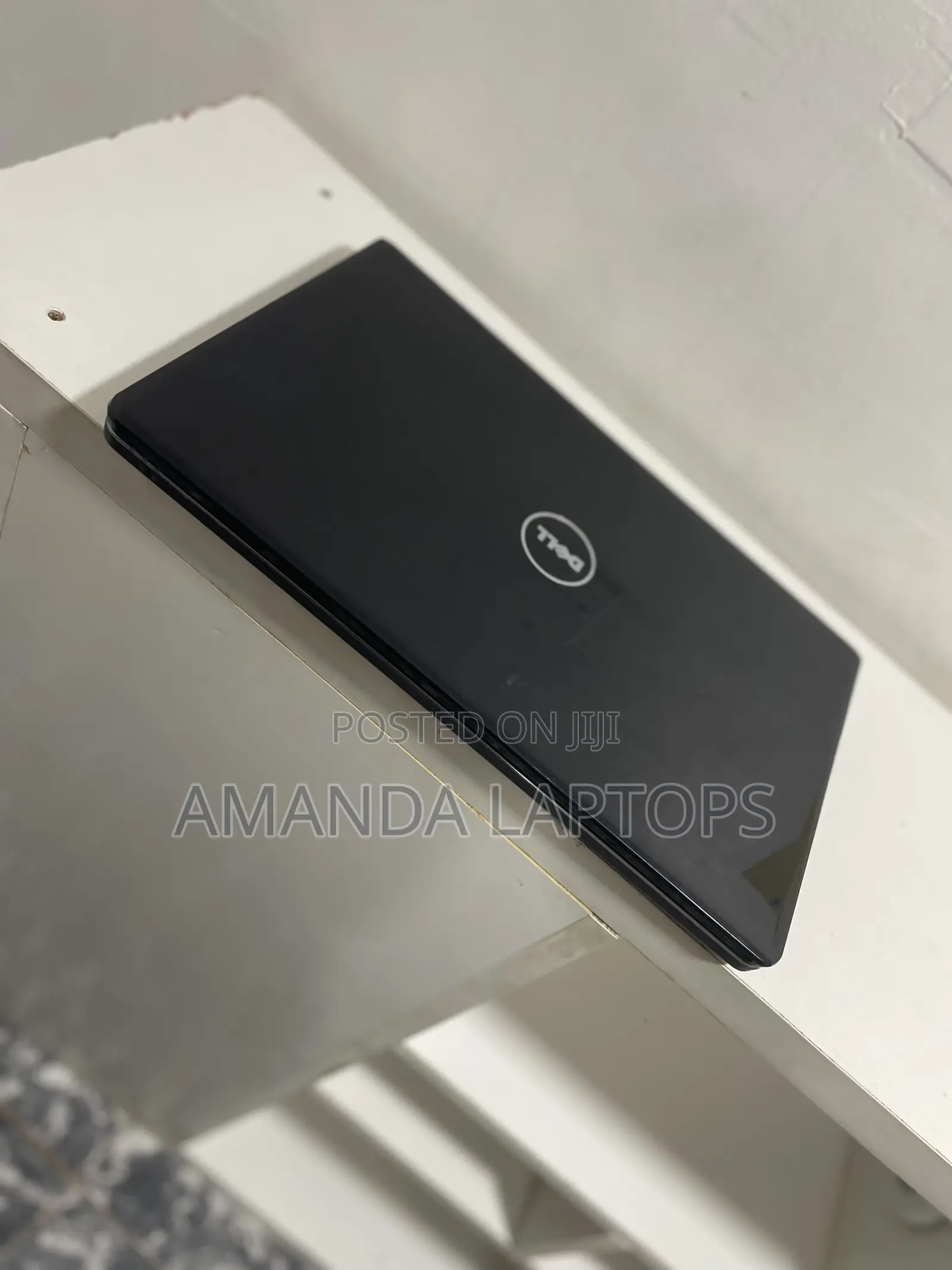 New Laptop Dell Inspiron 15 8GB Intel Core I3 HDD+SSD 320GB
