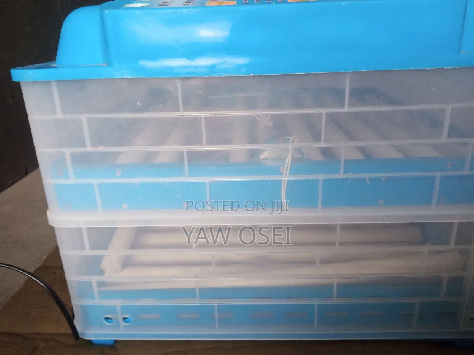Very Good Eggs Incubator