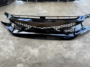 Photo - Front Grille Upper Grill For Honda Civic 2018 Mot Glossy Blk