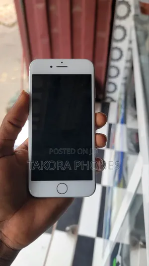 Apple iPhone 7 32 GB Silver