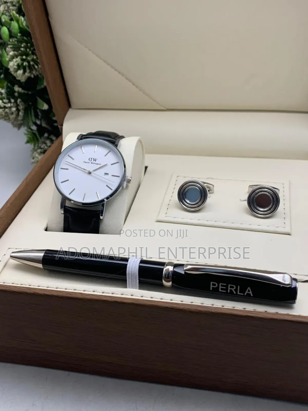 Anti-Fade Watch Set