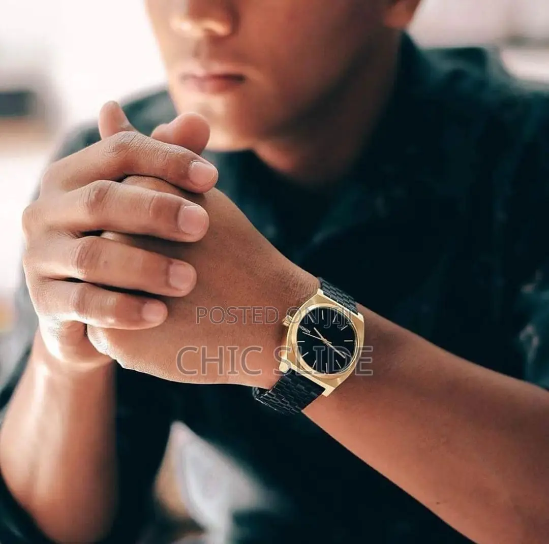 Nixon Time Teller