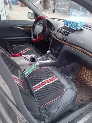 Mercedes-Benz E300 2015 Beige