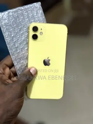 New Apple iPhone 11 64 GB Yellow
