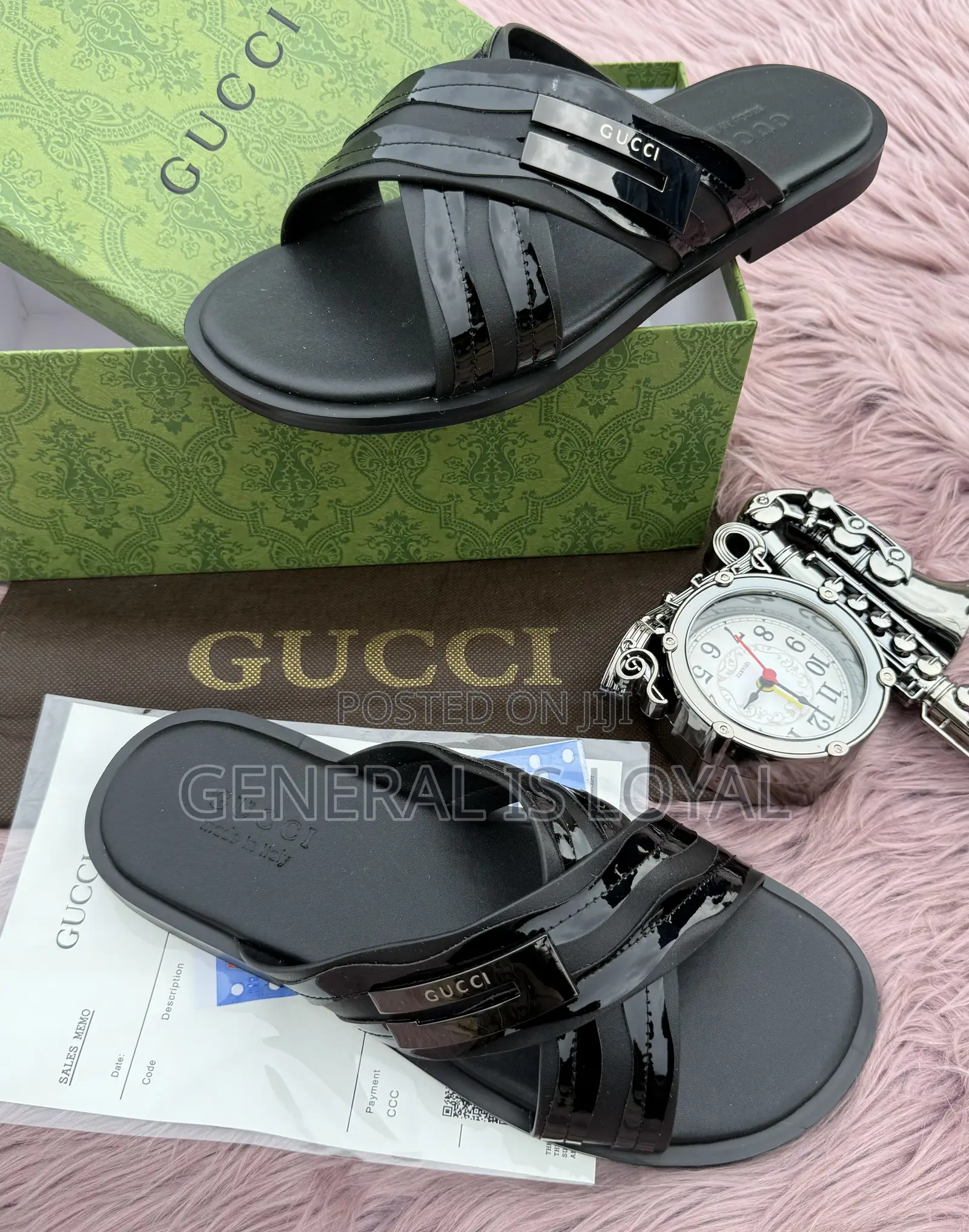 Gucci Slippers / Cross