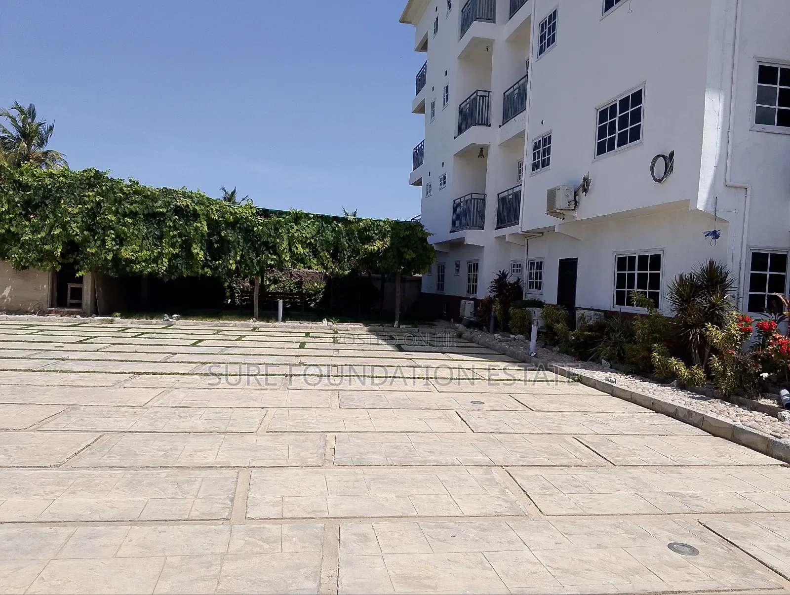2bdrm Apartment in Dansoman for rent