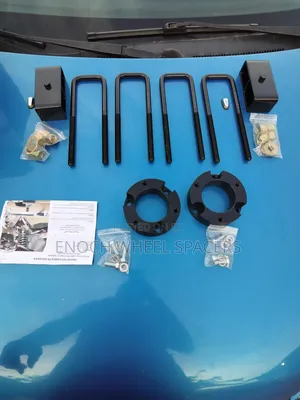 Tacoma 3.5" Front 3" Rear Full Leveling Lift Kit