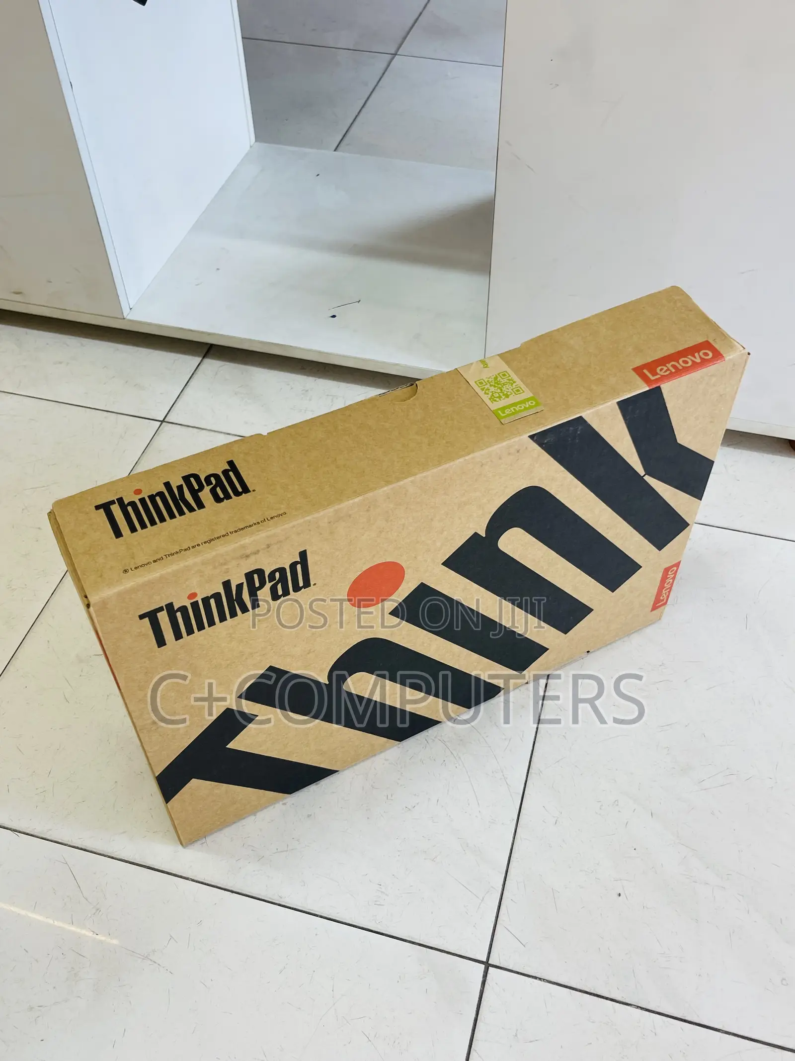 New Laptop Lenovo ThinkPad E14 G5 16GB Intel Core I7 SSD 512GB