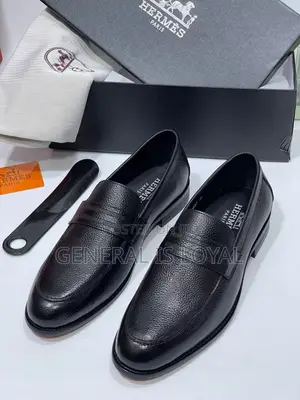 Hermes Shoe