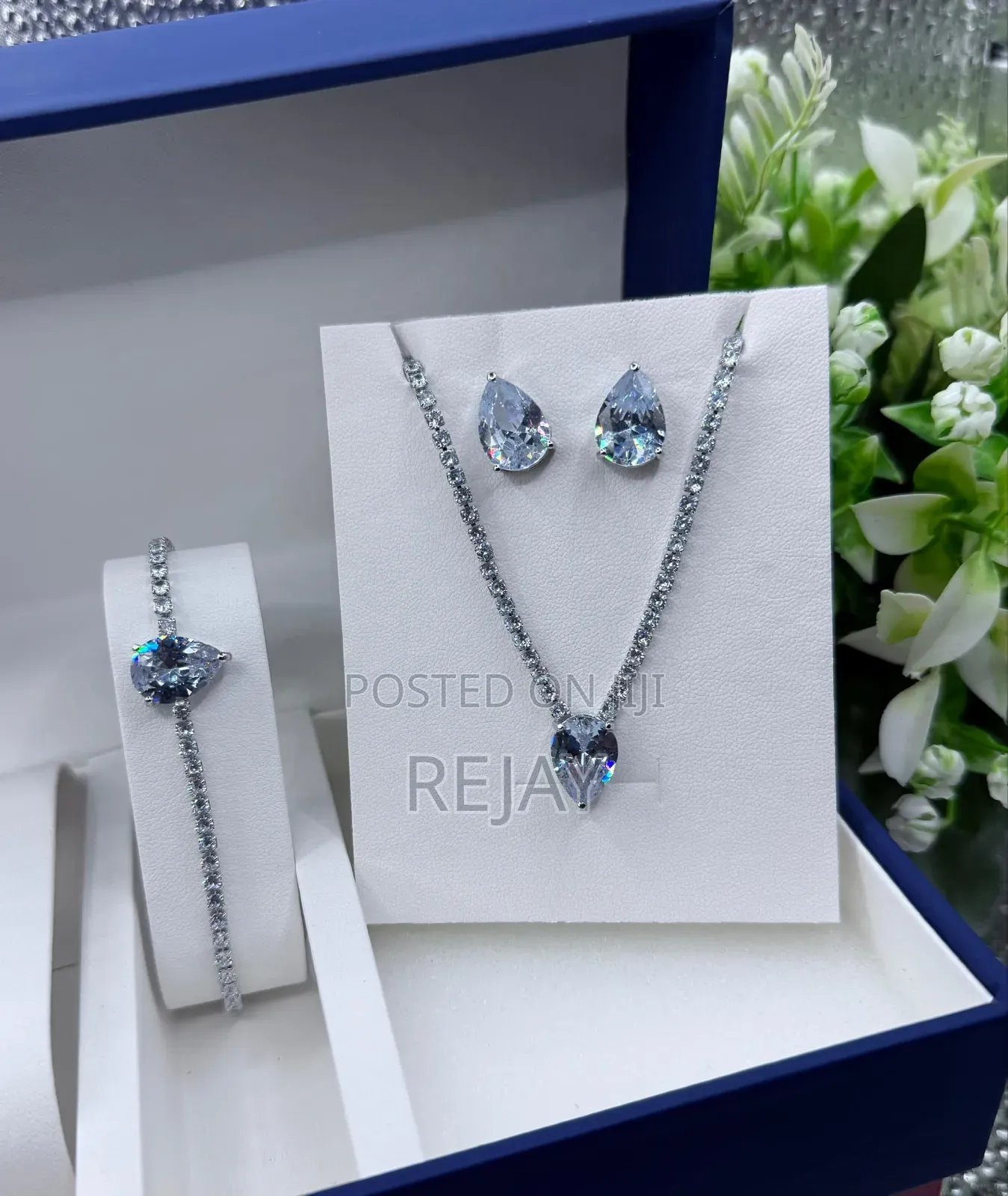 Classic Ladies Jewelry