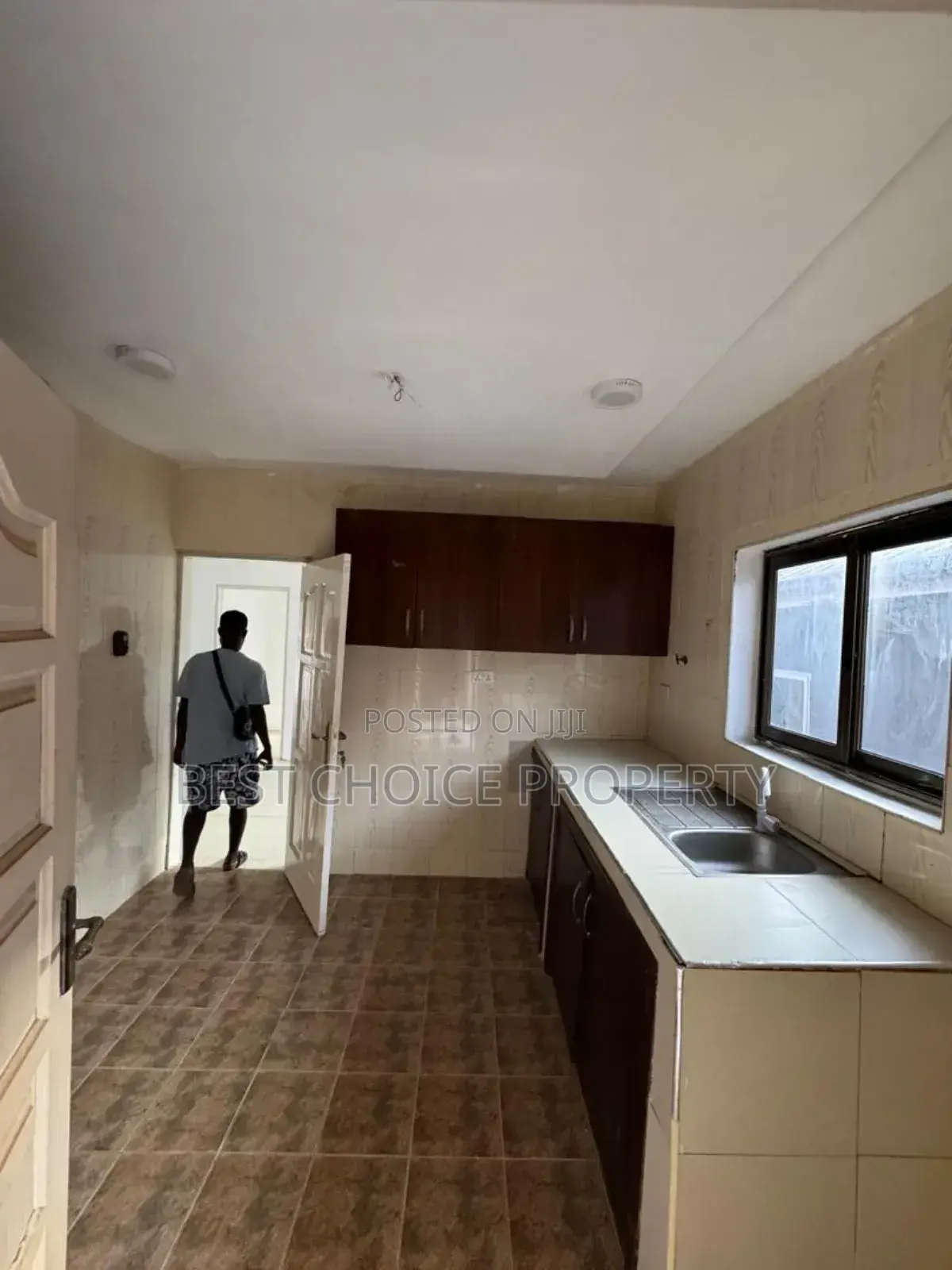 2bdrm Apartment in Nanakrom, Ashaley Botwe for rent