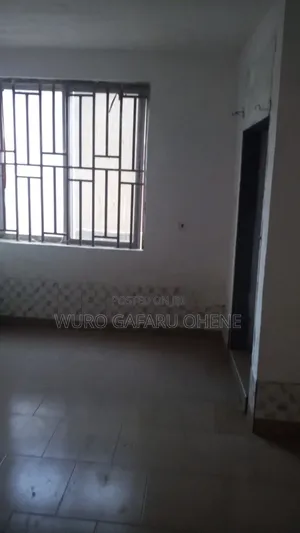 1bdrm Room & Parlour in Chief House, Commandos for rent