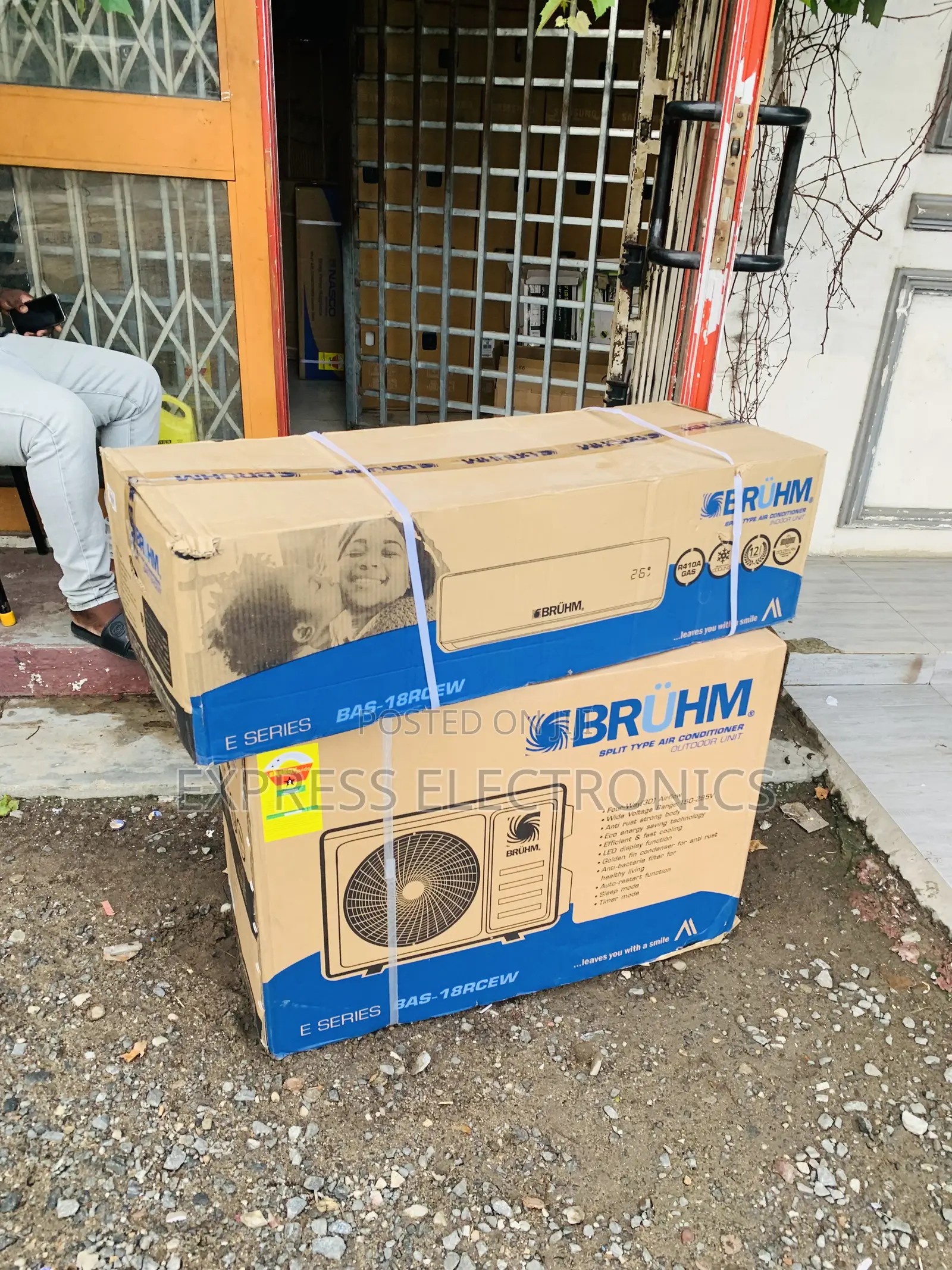 Self Cleaning Split Inverter Bruhm 2.5hp