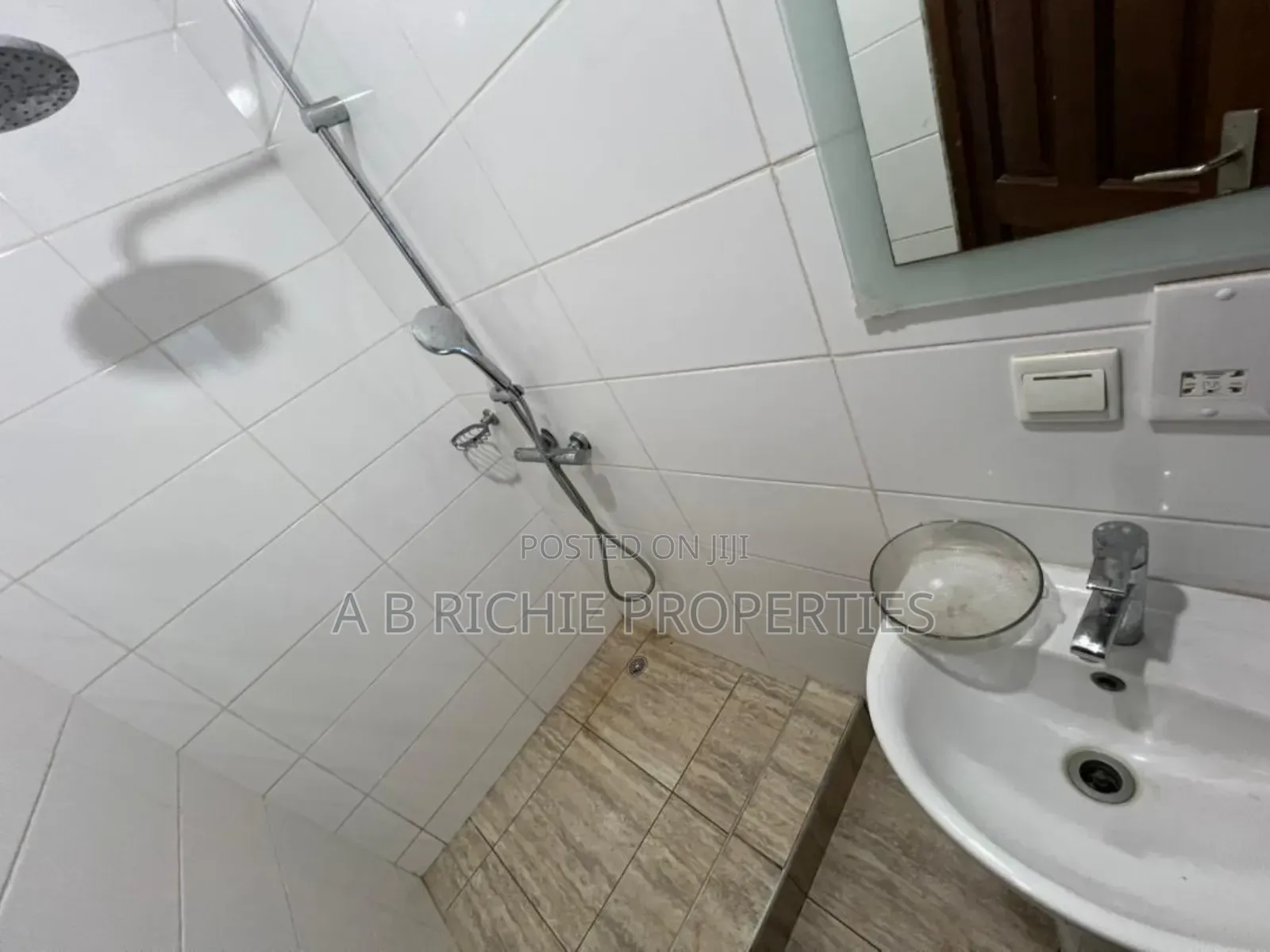 2bdrm Apartment in Ab Richie Properties, Tseaddo for rent