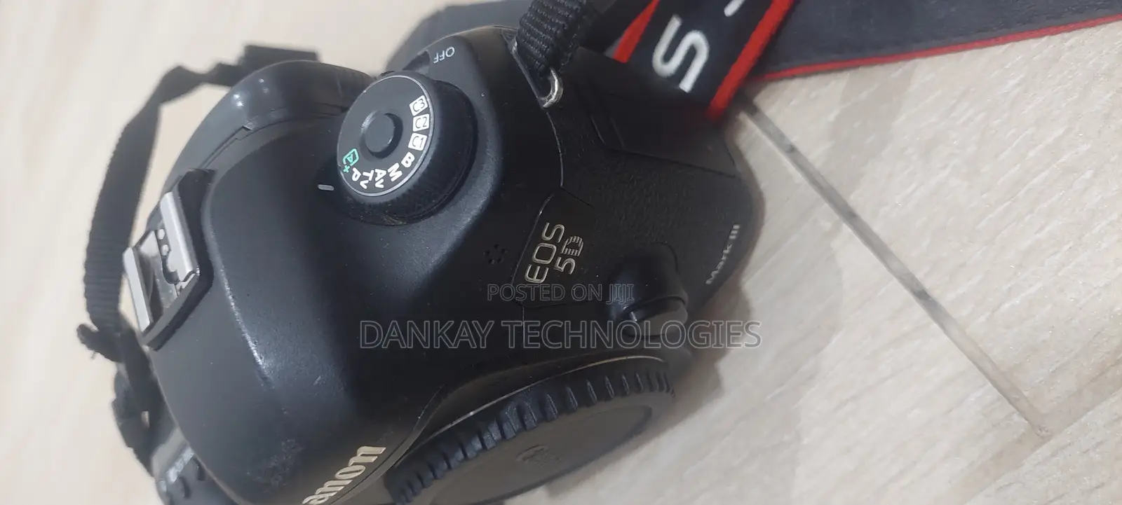 Canon Eos 5d Mark Iii Dslr Camera (Body Only)