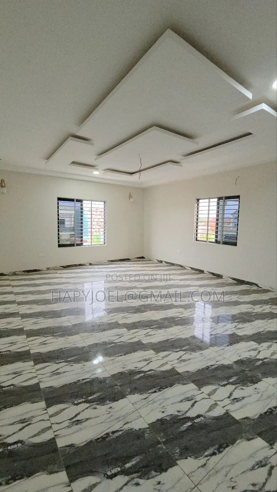 4bdrm House in Lake Side Estate for sale