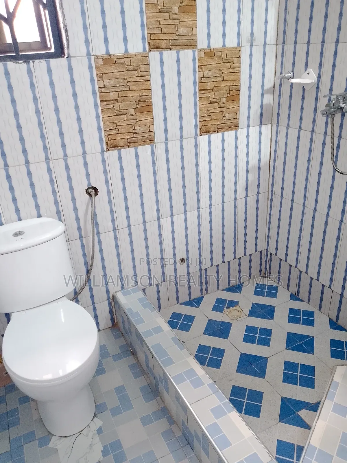 2bdrm Apartment in Community 18 Area, Spintex for rent