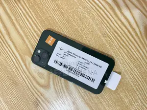 Apple iPhone 13 128 GB Green