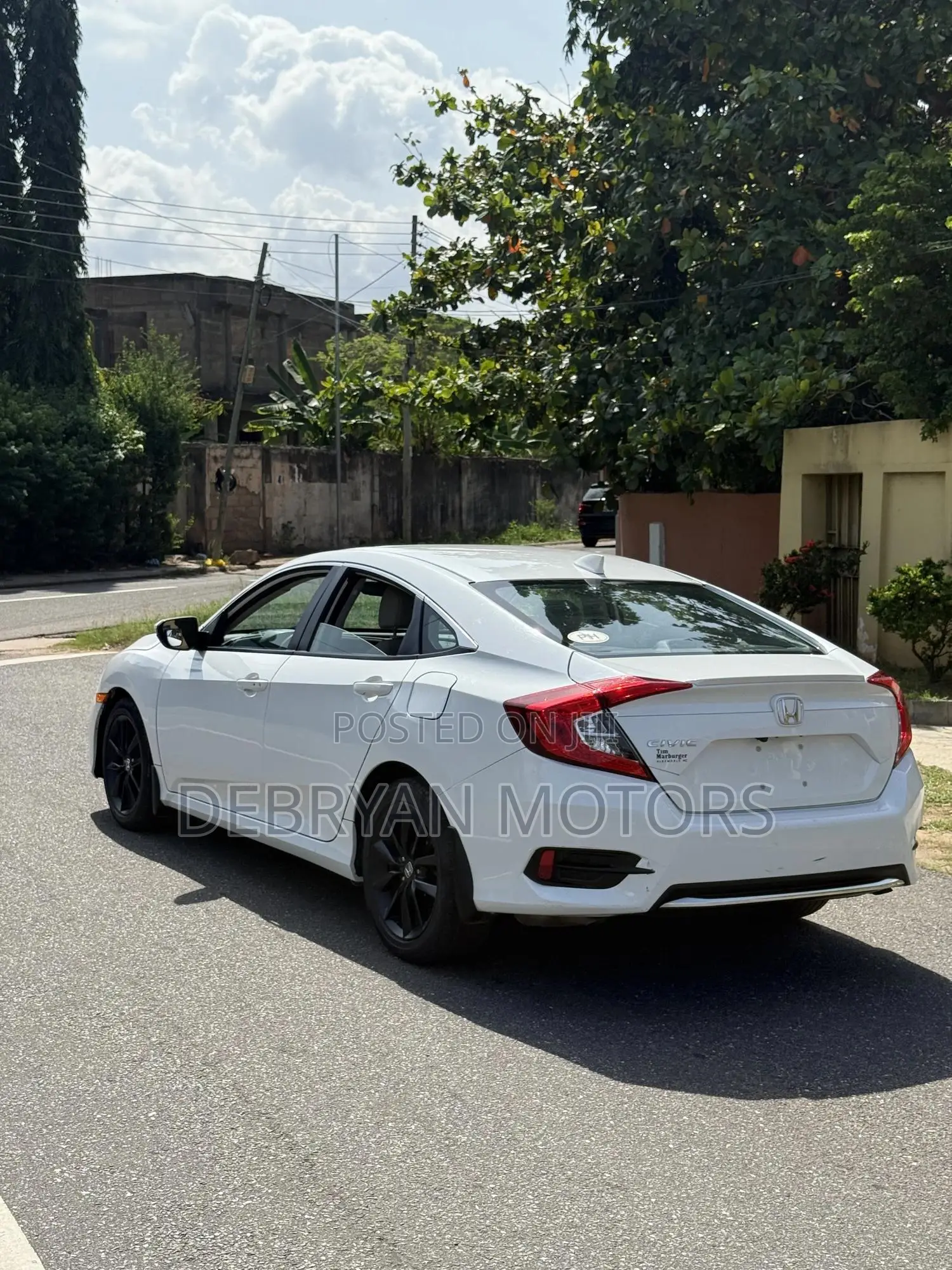 Honda Civic EX-L Sedan 2020 White