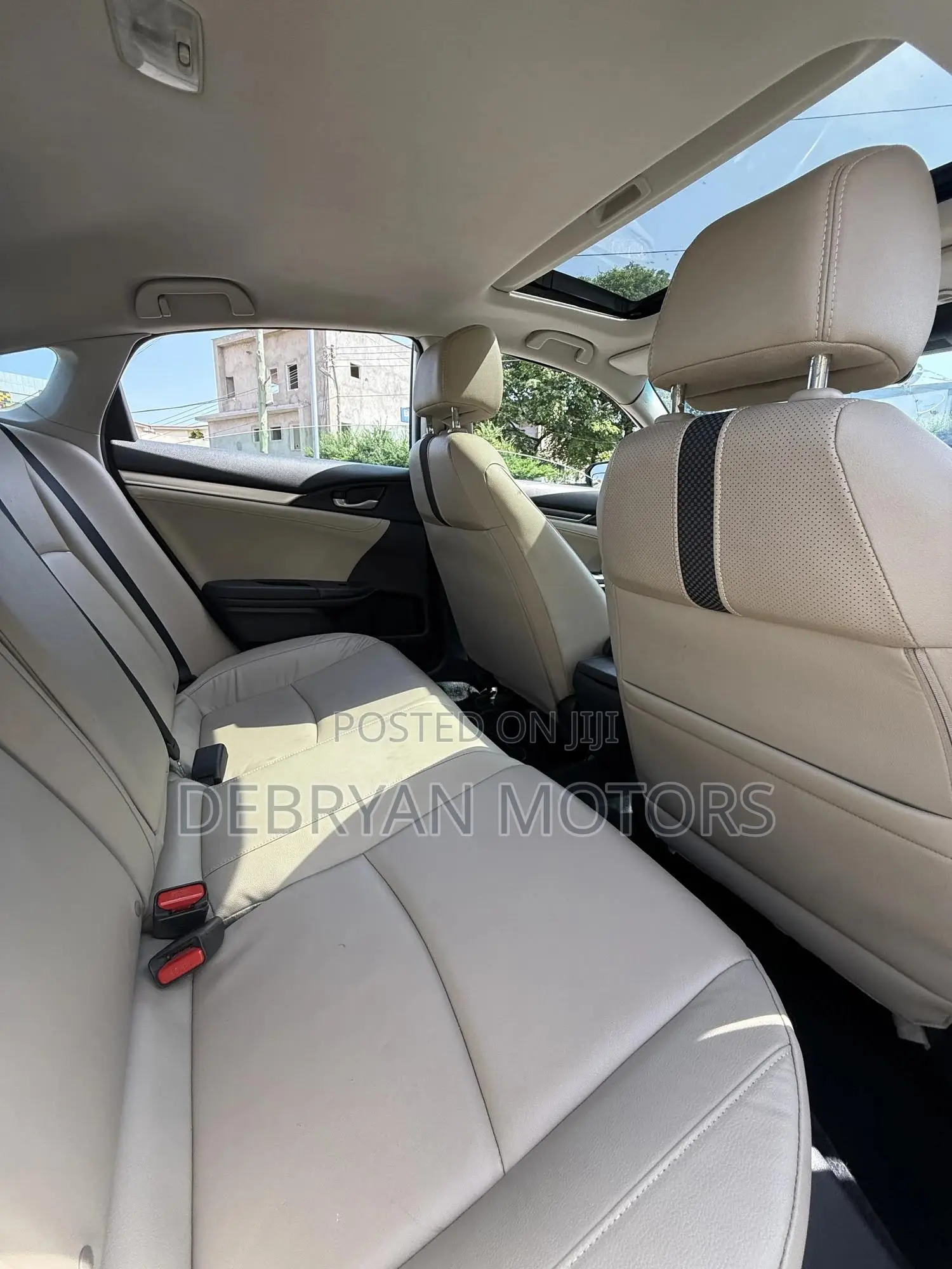 Honda Civic EX-L Sedan 2020 White