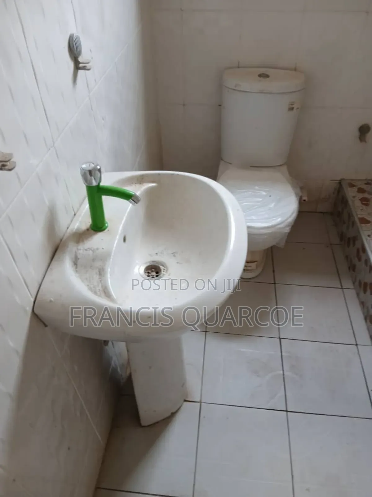 5bdrm House in Ashongman Estates for rent