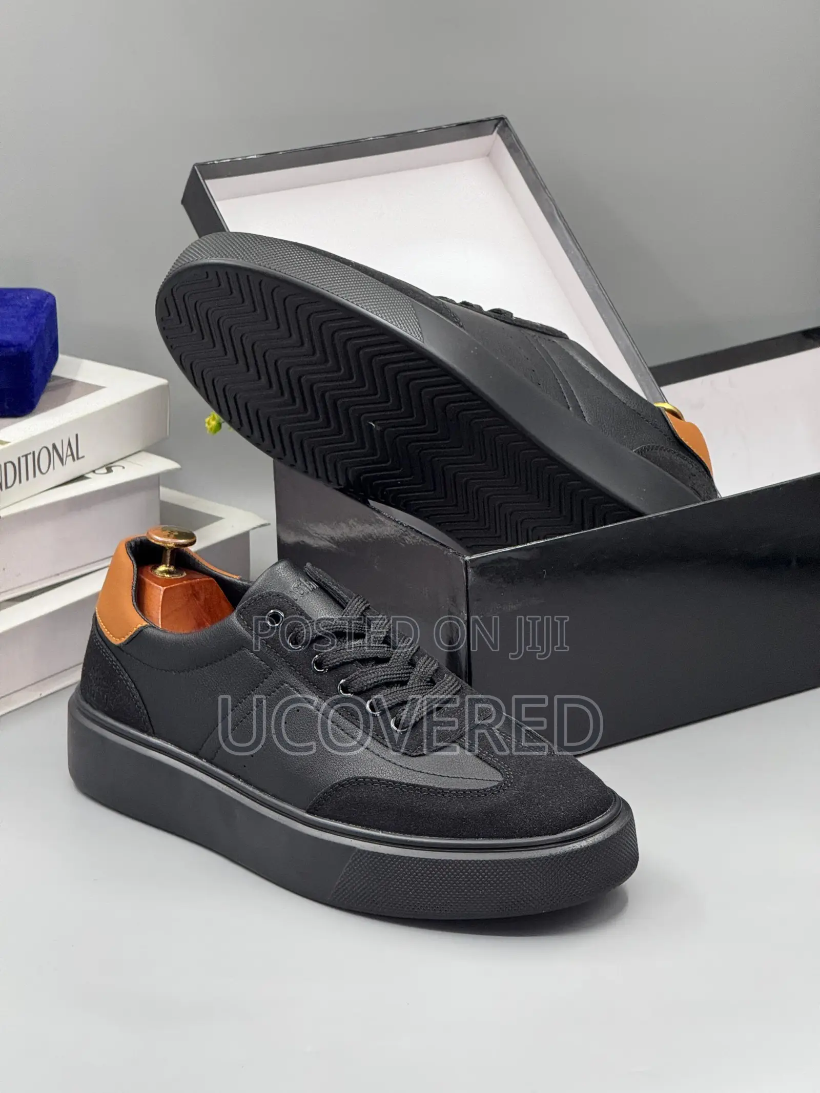 Timberland Low Top Shoe Lace Up Canvas (Breathable Shoe)