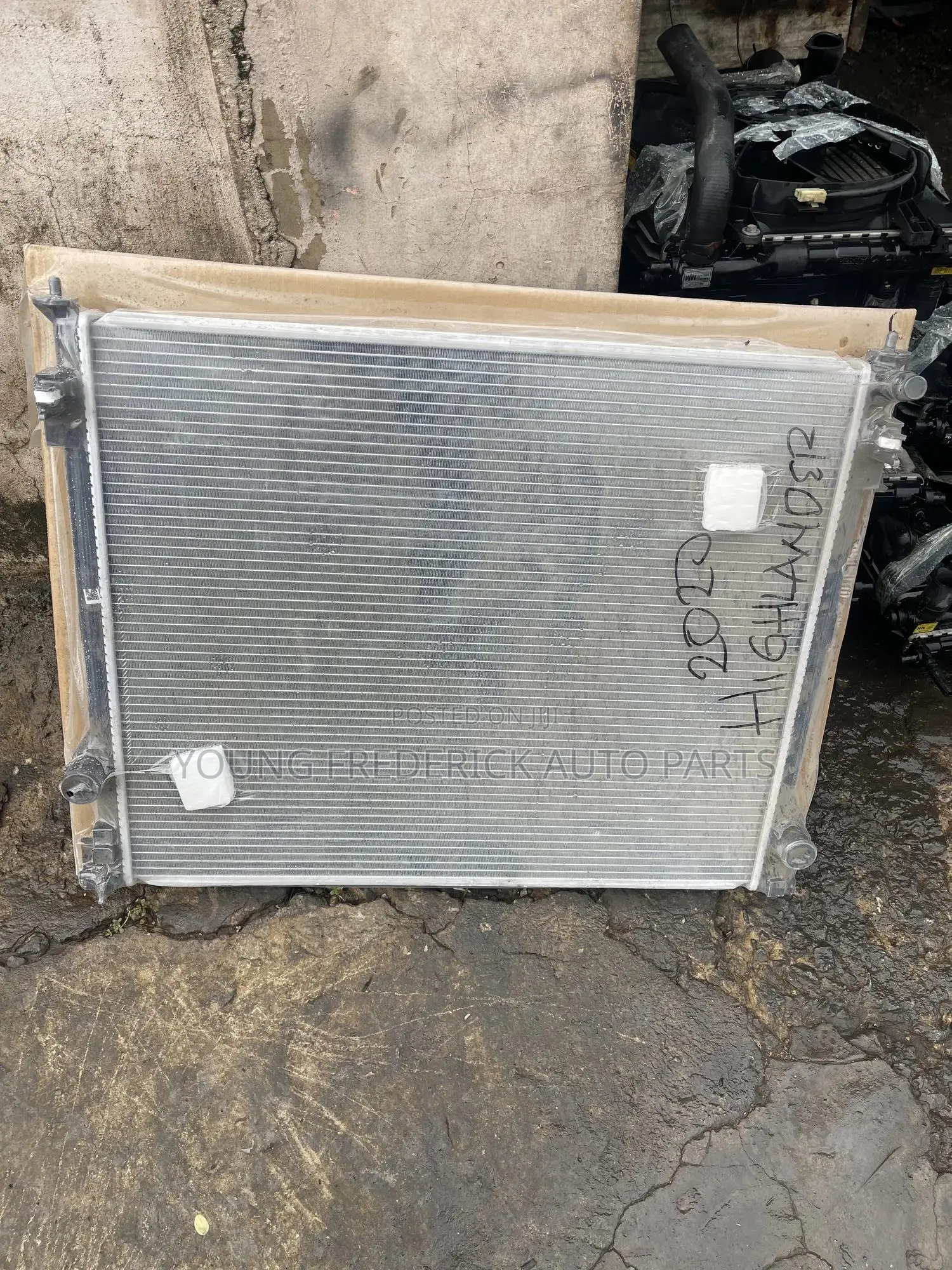 Toyota Highlander 2020 2021 Radiator