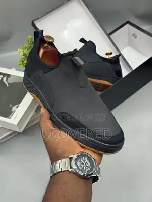 Caterpillar Slip-on Shoes Loafers Casual Walking Shoe