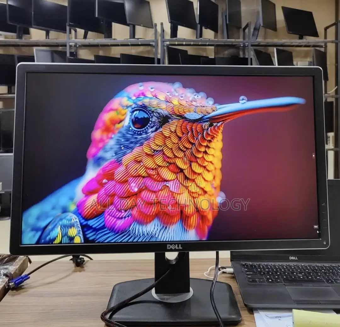 Dell 27” Ips 3840 X 2160 Ultra Wide Hdmi Monitor