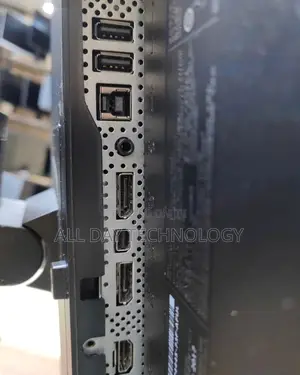 Dell 27” Ips 3840 X 2160 Ultra Wide Hdmi Monitor