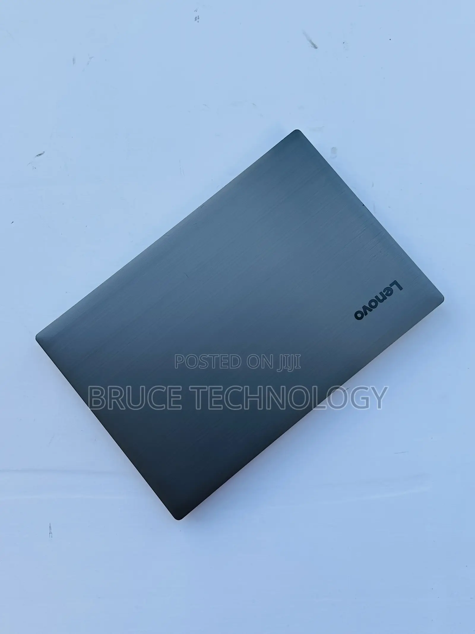 Laptop Lenovo V330 8GB Intel Core i5 SSD 256GB
