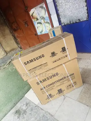Ultra Modern Samsung Split R410 Gas 2.0hp