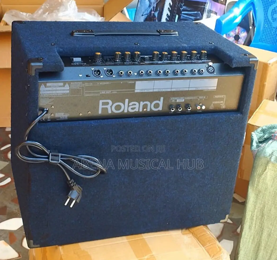 Roland Kc 550 Keyboard Combo