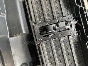 Honda CRV 2017 to 2022 Shutter Grille Available