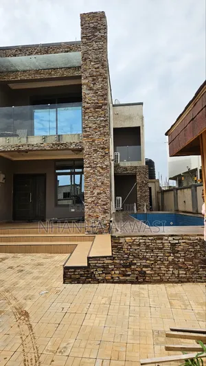 5bdrm House in Klagon, Tema Metropolitan for sale