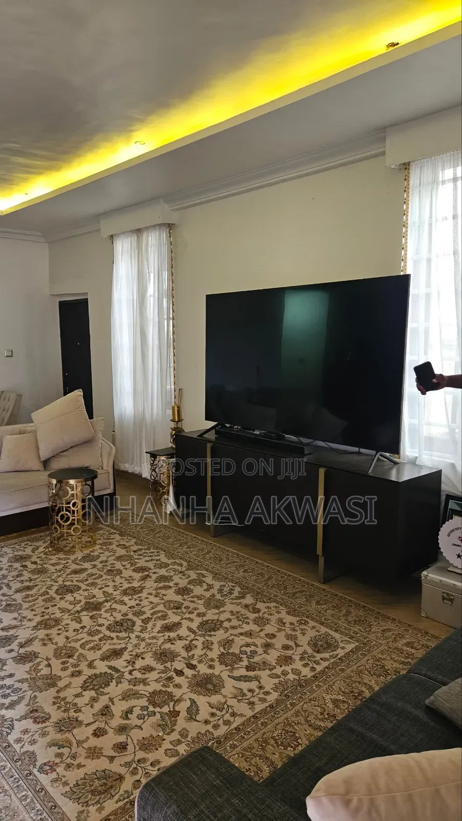 5bdrm House in Klagon, Tema Metropolitan for sale