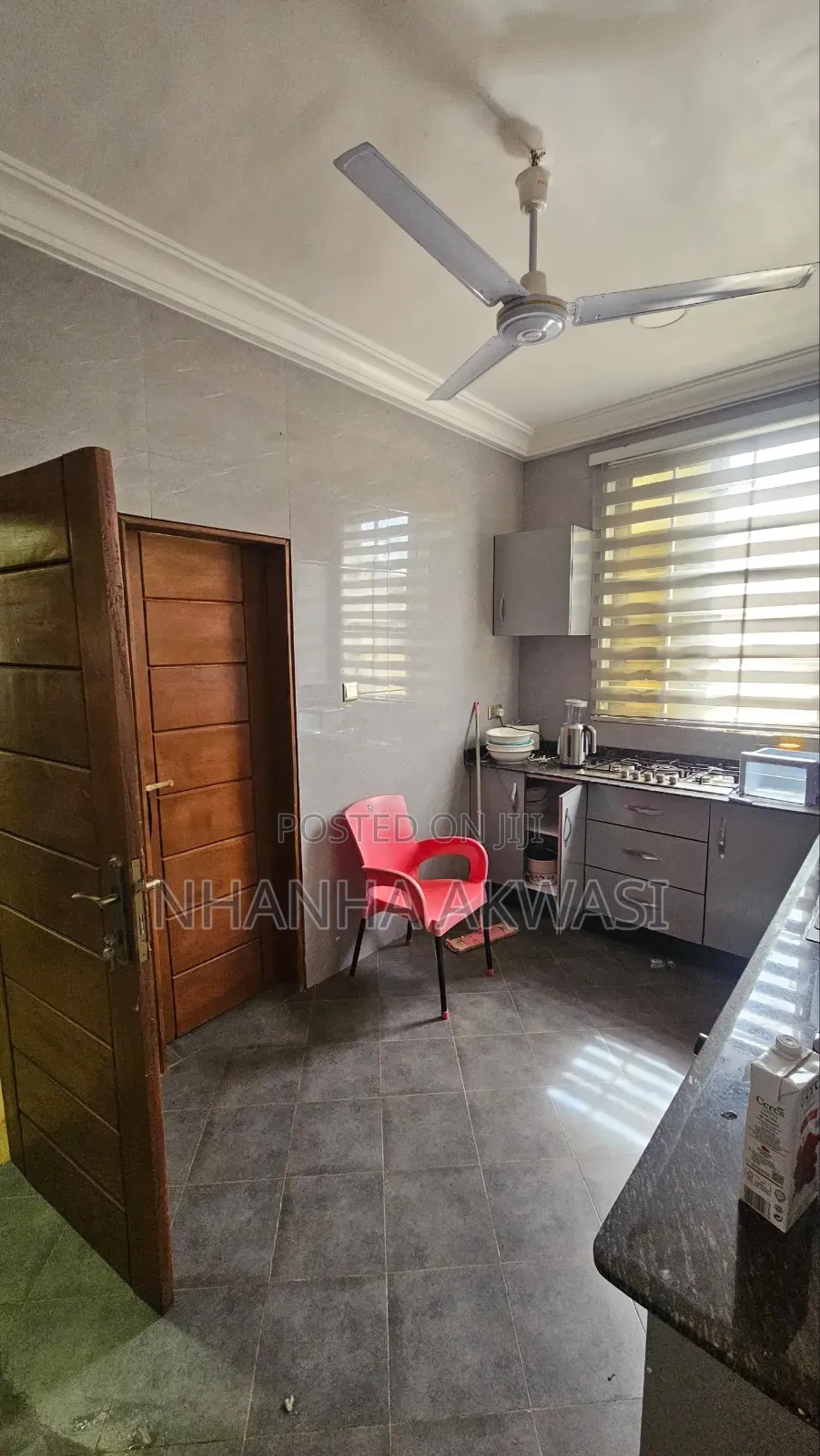 5bdrm House in Klagon, Tema Metropolitan for sale