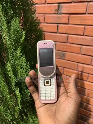 Nokia 7373 Pink