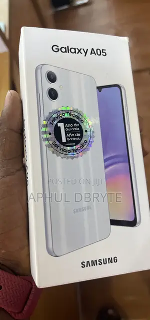 New Samsung Galaxy A05 128 GB Silver