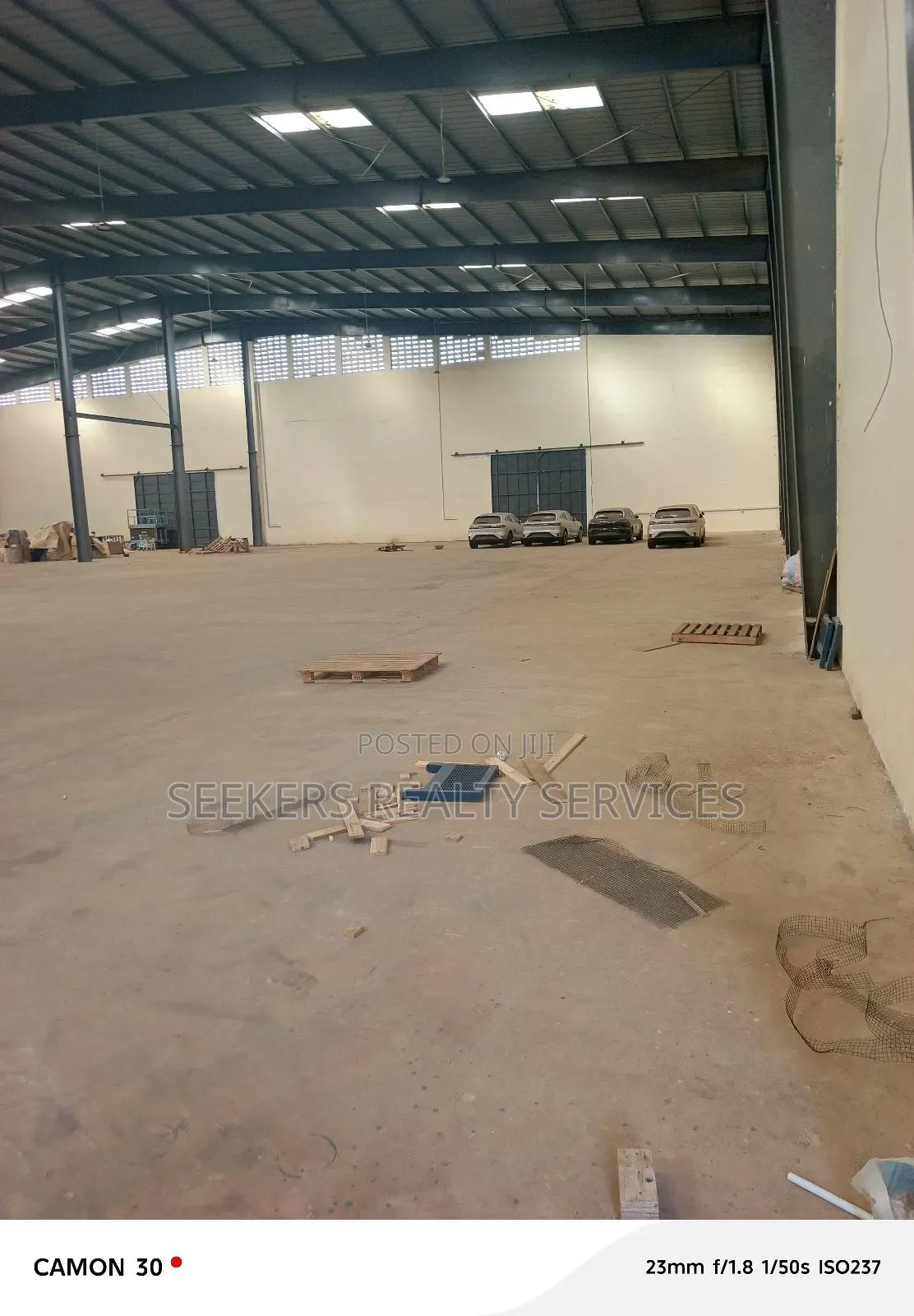 Warehouse for Rent at Tseaddo