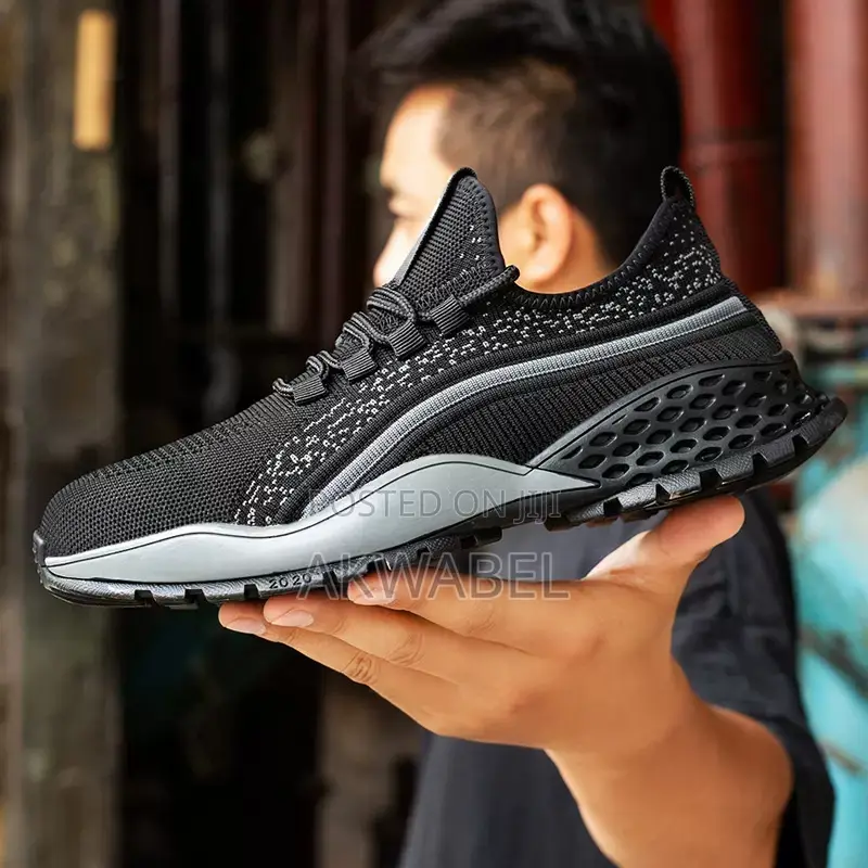 Ds-211 • Light Weight Breathable Safety Boots