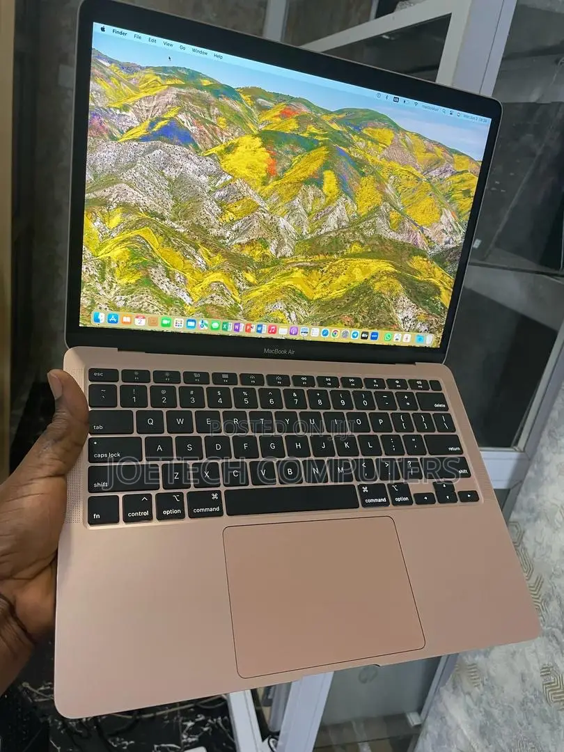 Laptop Apple MacBook Air 2020 8GB Intel Core i5 SSD 512GB