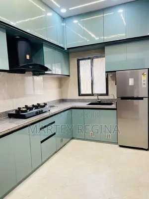 Luxurious Kitchen Cabinets