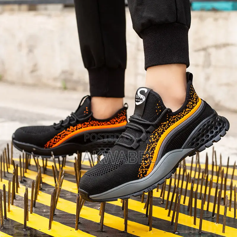 Ds-21• Breathable Lightweight Safety Boots