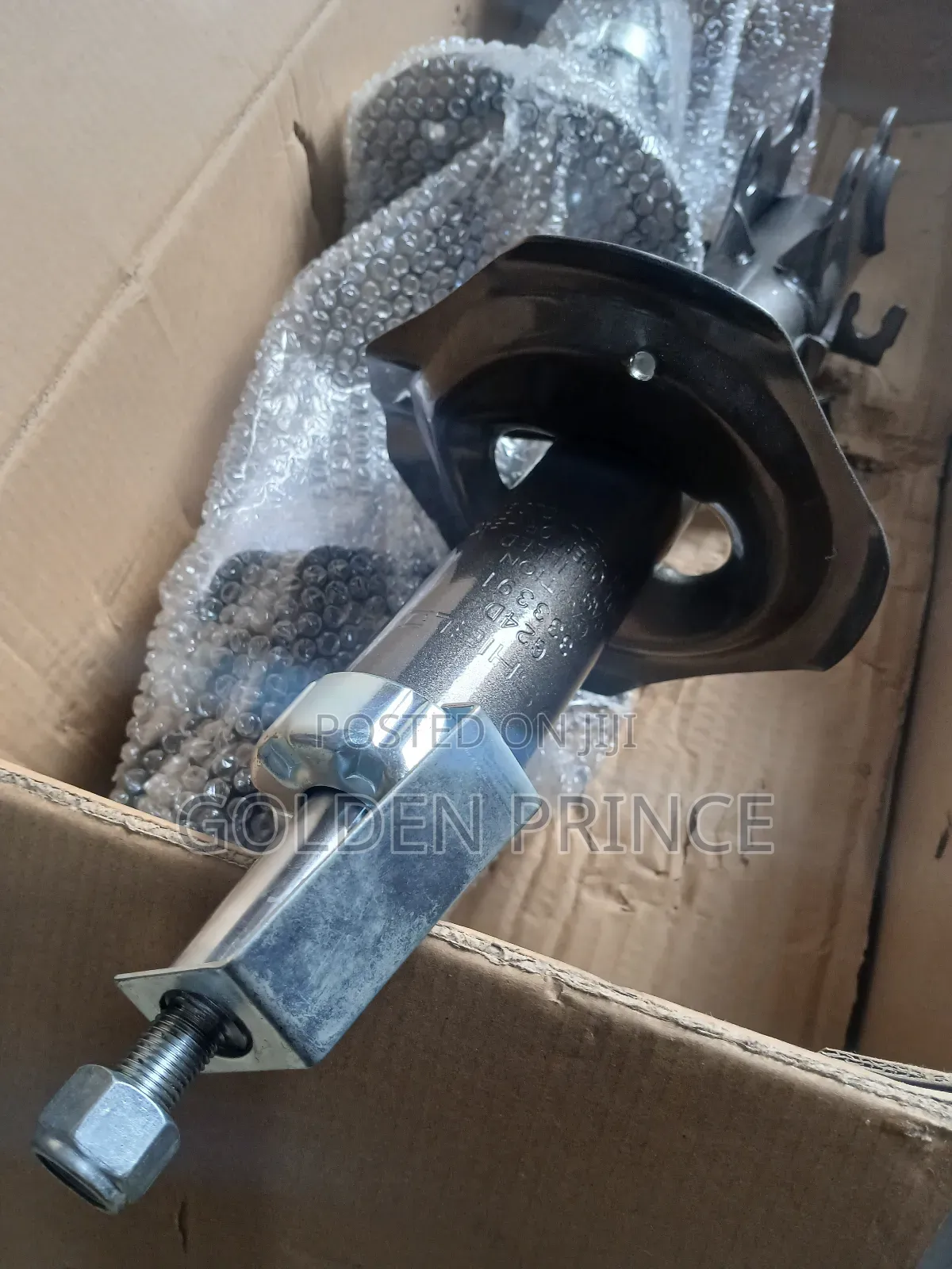 Nissan Versa Shocks 07-015