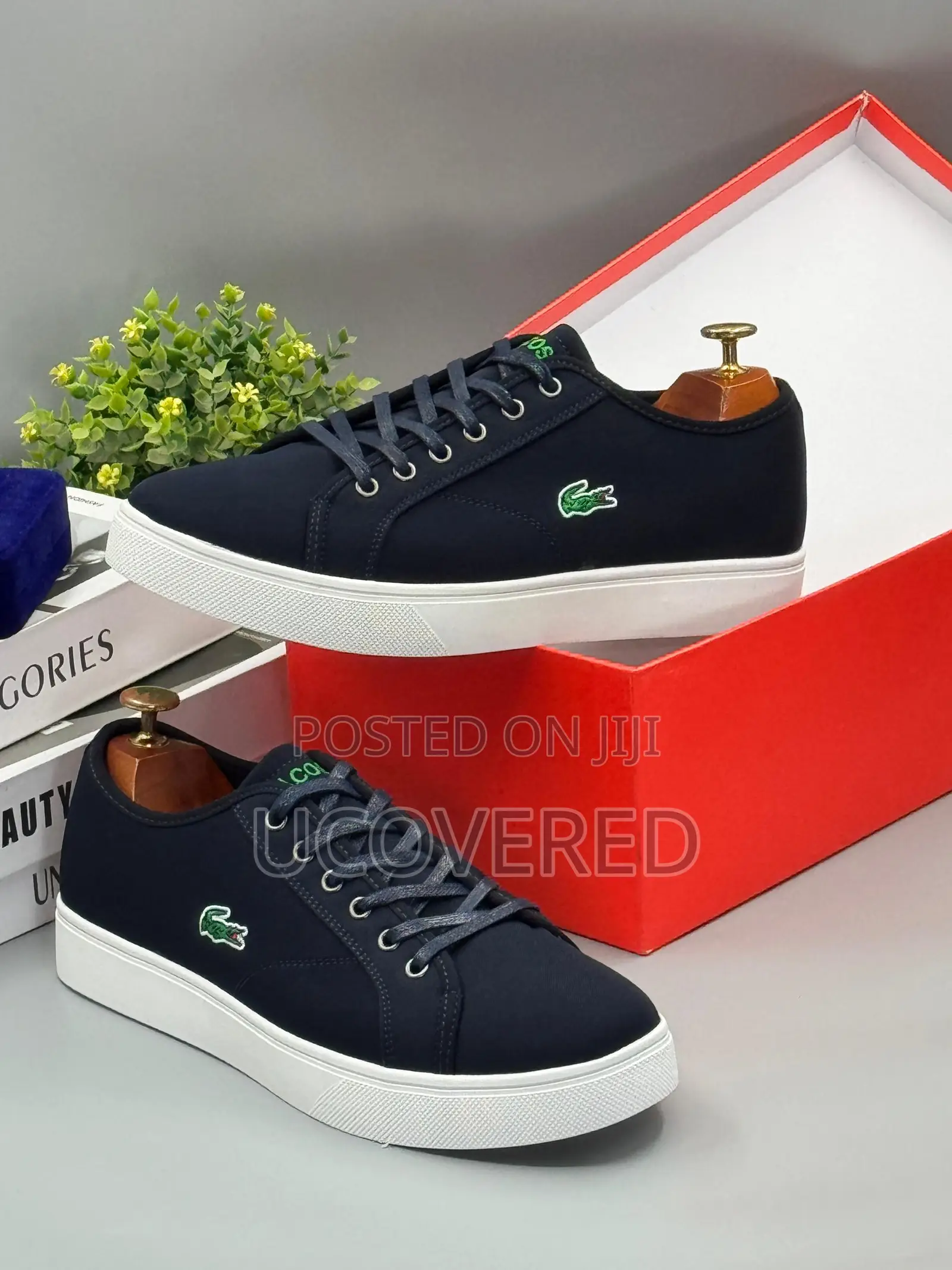 Lacoste Men’S Leron Tri 1 Walking Shoe