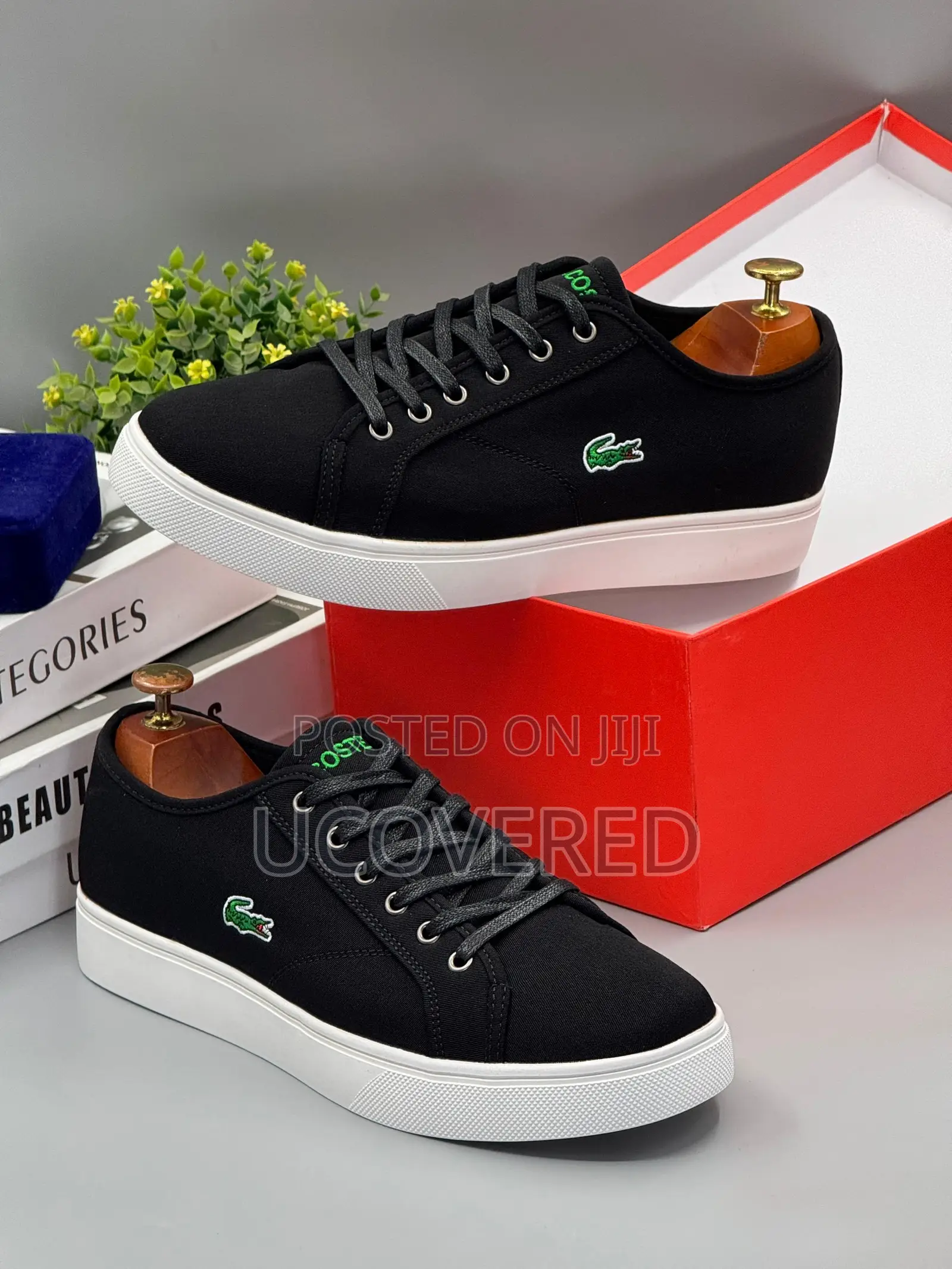 Lacoste Men’S Leron Tri 1 Walking Shoe