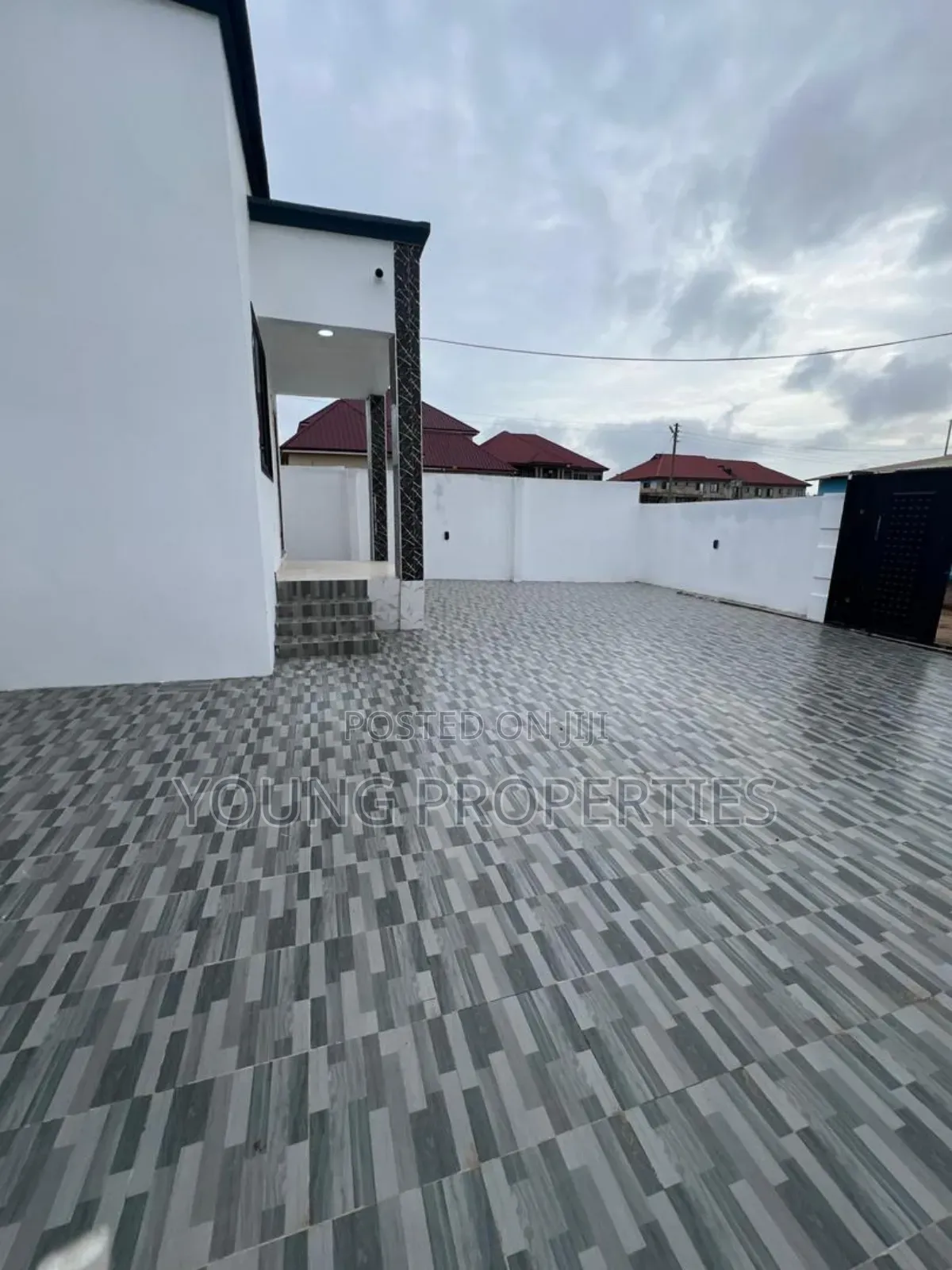 3bdrm House in Kasoa C P Estate for sale